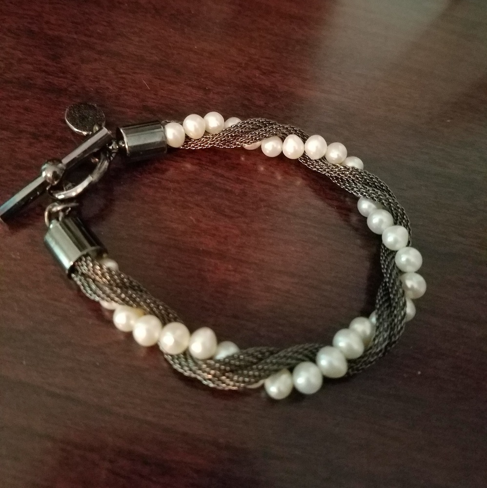 Pearl Bracelet